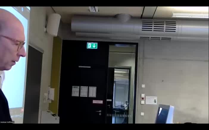 video1700912826